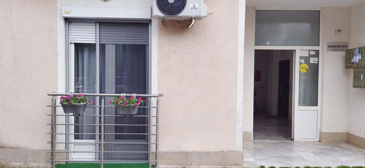 Care'S Studio Ohrid Exterior foto